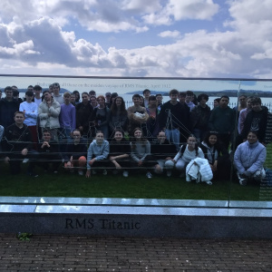 2 au mémorial du Titanic à Cobh